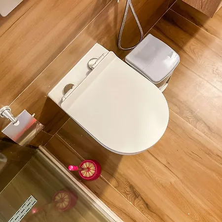 1 Bedroom 1052 Durrës