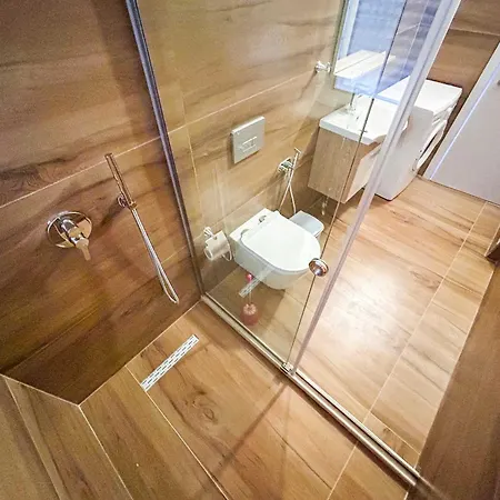 1 Bedroom 1052 Apartment Durres