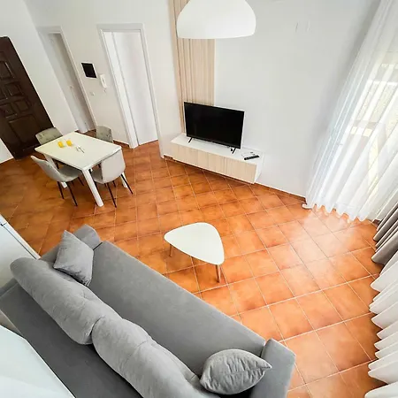 1 Bedroom 1052
