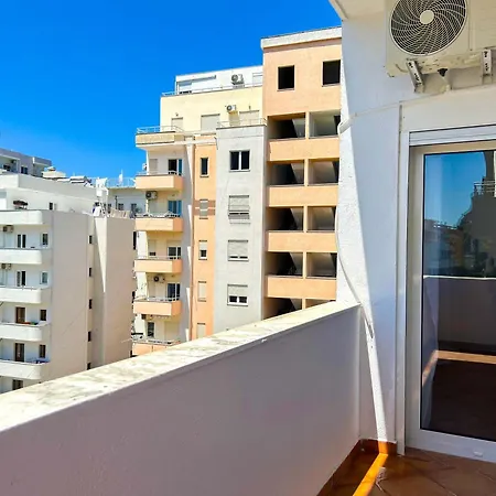 1 Bedroom 1052 Durrës
